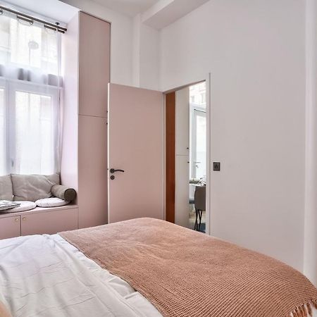 New Eiffel Tour ! Splendid Apartments In The Heart Of Parijs Buitenkant foto